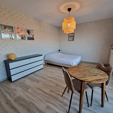 Studio Avenue De Champagne Épernay Buitenkant foto